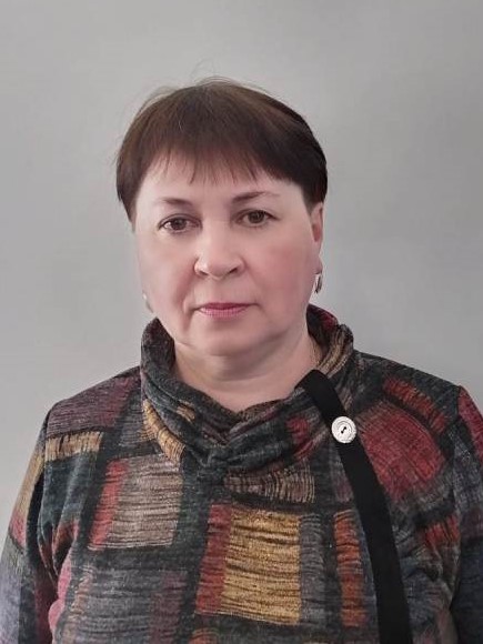 Дуванова Елена Николаевна.