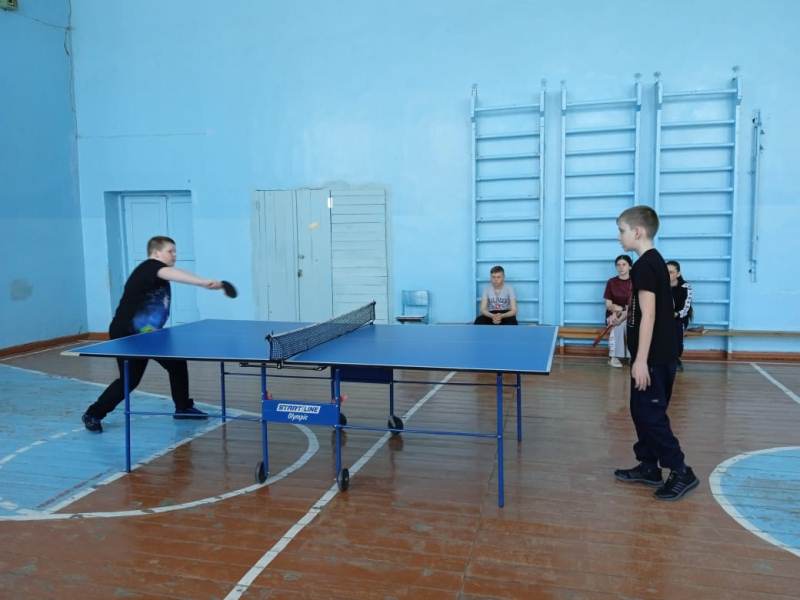Соревнования по настольному теннису среди учащихся 5-7 классов.
